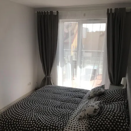 Apartment Solna 11 *